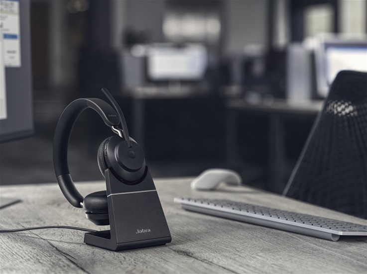 Jabra Evolve2 65 Stereo mit Ladestation